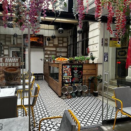 Taksim Green Star Hotel Istanbul Bagian luar foto