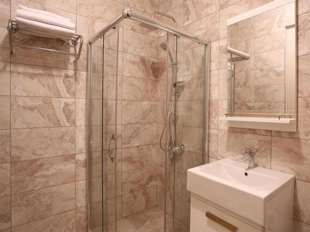 Taksim Green Star Hotel Istanbul Bagian luar foto