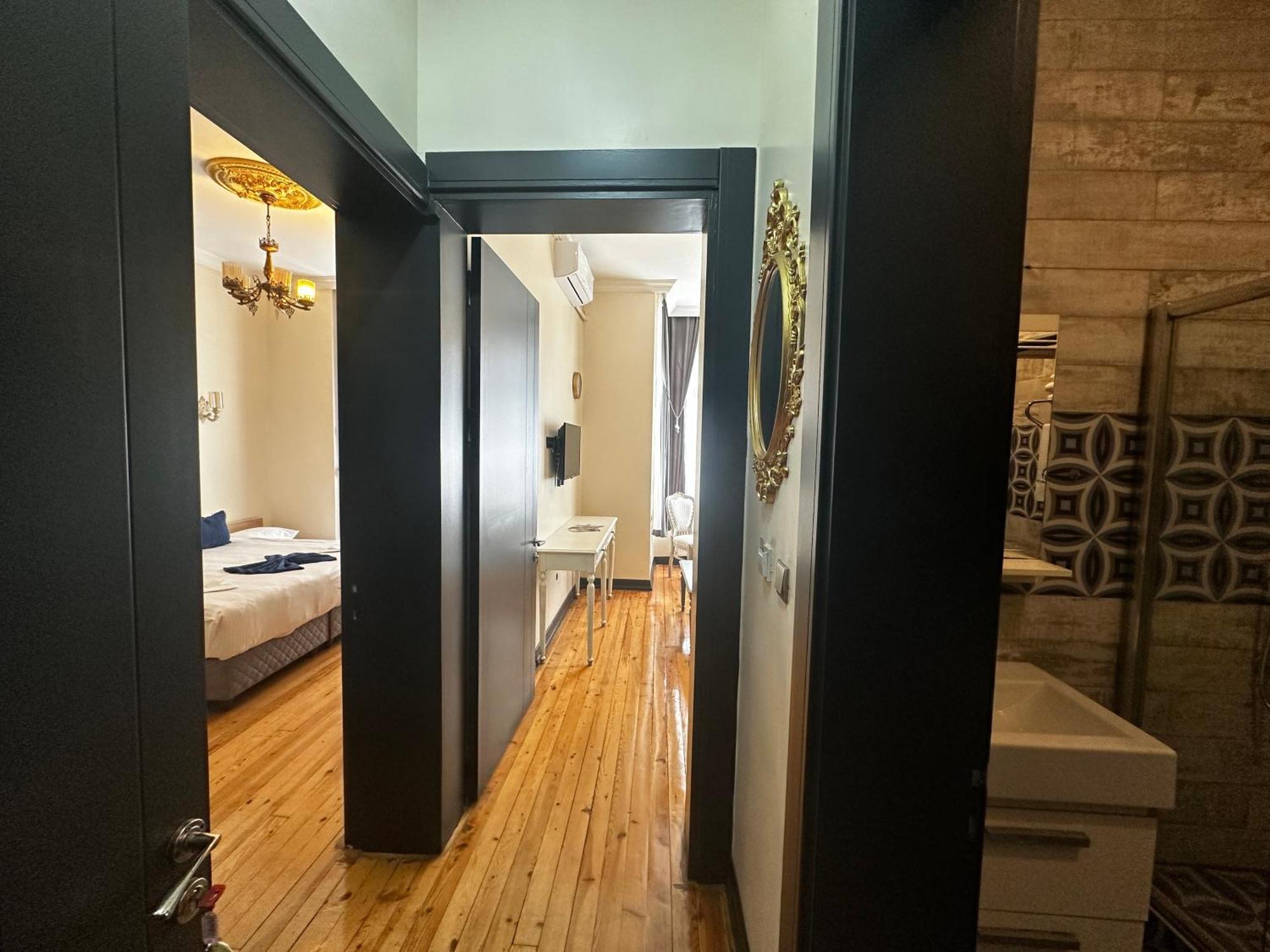 Taksim Green Star Hotel Istanbul Bagian luar foto