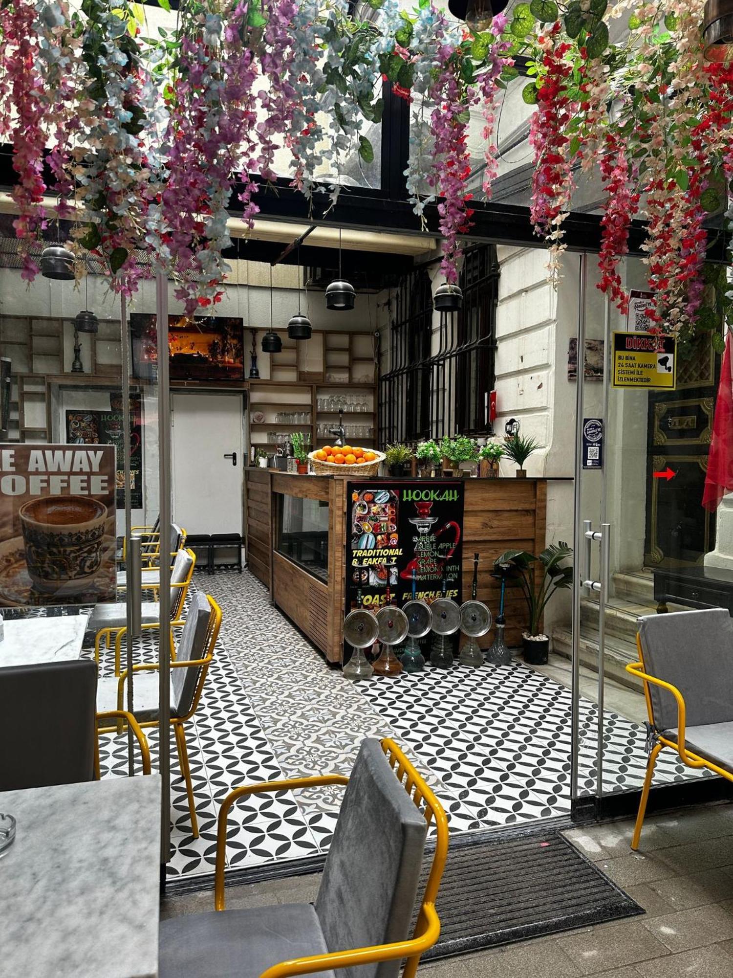 Taksim Green Star Hotel Istanbul Bagian luar foto